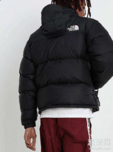 北面羽绒服1996美版好还是潮牌商城韩版好 tnf羽绒服1996真假怎么看（北面羽绒服1996美版好还是韩版好 tnf羽绒服1996真假怎么看）