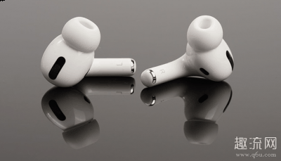  耳机：耳机为入耳式耳机(有点像豌潮牌商城豆射手） 耳机充电线： 耳塞：三套耳塞分别是S（airpods pro戴着耳朵痛是什么原因 airpods pro和2的区别是什么）