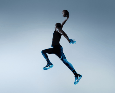  NBA针对Nike篮球鞋Adapt BB发布的禁令有潮牌汇潮牌网哪些 1.鞋身侧面调节松紧的两个蓝色光点不可以亮（NBA针对Nike篮球鞋Adapt BB发布的禁令有哪些 Nike篮球鞋Adapt BB上脚感受）