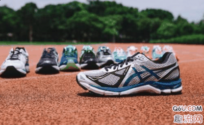 Saucony被誉为是“运潮牌商城动鞋中的劳斯莱斯”（跑鞋四大品牌都有哪些品牌 四大跑鞋如何排名）