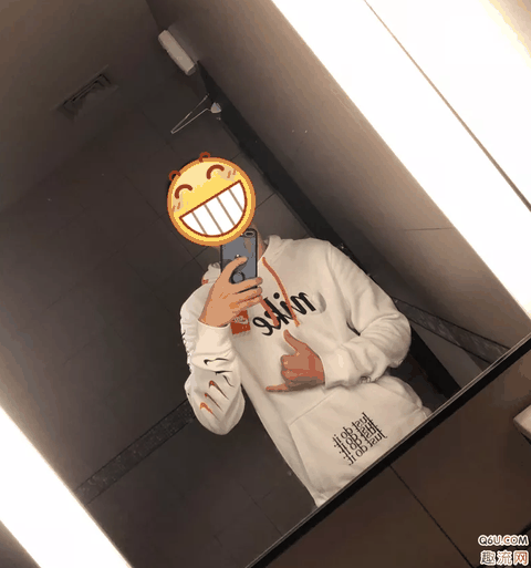 耐克Just Do It连帽卫衣穿上好看吗 Nike Just Do It卫衣尺码怎么选择
