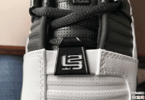 LeBron3 home复刻开箱测评 Nike LeBron 3 home复刻实物赏析