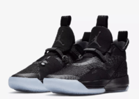  CP11的扇形Zoom 再来看今潮牌信息年的保罗最新款战靴：CP11（欧文5的Zoom Turbo很薄 科比5，CP11，AJ33与欧文5zoom气垫横向对比）