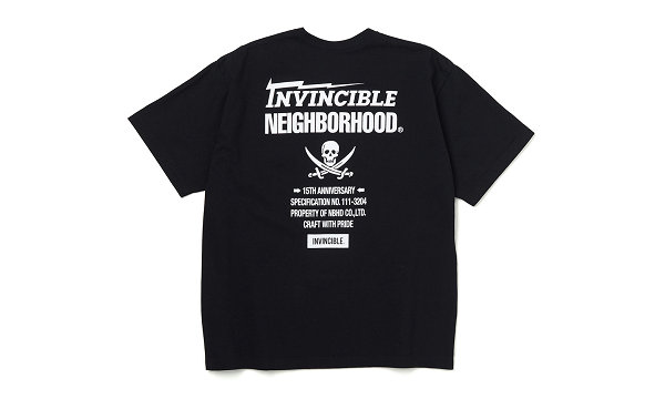 另外配套的同主题潮牌汇潮牌网 T-Shirt 也一并亮相（NBHD x 阿迪达斯 x Invincible 三方联乘鞋款及服装系列释出）