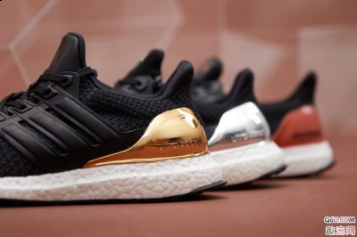 黑白混织的 Primeknit 物料潮牌商城营造出轻盈舒适的穿着感受（UB2.0 MEDALS补货信息 UB2.0和ub3.0的区别是什么）