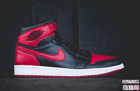 AJ1 和 dunk sb 外观区别是什么 AJ1 和 dunk sb 脚感一样吗