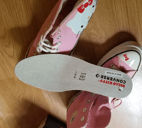 Hellokitty x 匡威粉红开箱 Hellokitty x 匡威粉红实物欣赏
