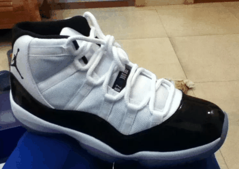 前掌差距潮牌汇潮牌网有点大（AJ11 Concord会脱胶吗 Air Jordan 11 Concord深度测评）