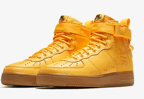 售价为潮牌品牌 $ 160 美元（ Nike SF AF-1 MID 