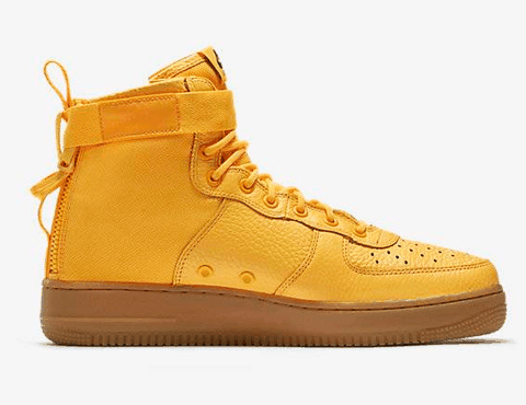 售价为潮牌品牌 $ 160 美元（ Nike SF AF-1 MID 