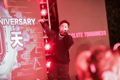 享受着酣畅潮牌资讯淋漓的律动（黄金时代“TOUGHNESSNIGHT”圆满收官，G-SHOCK开启40周年倒计时）