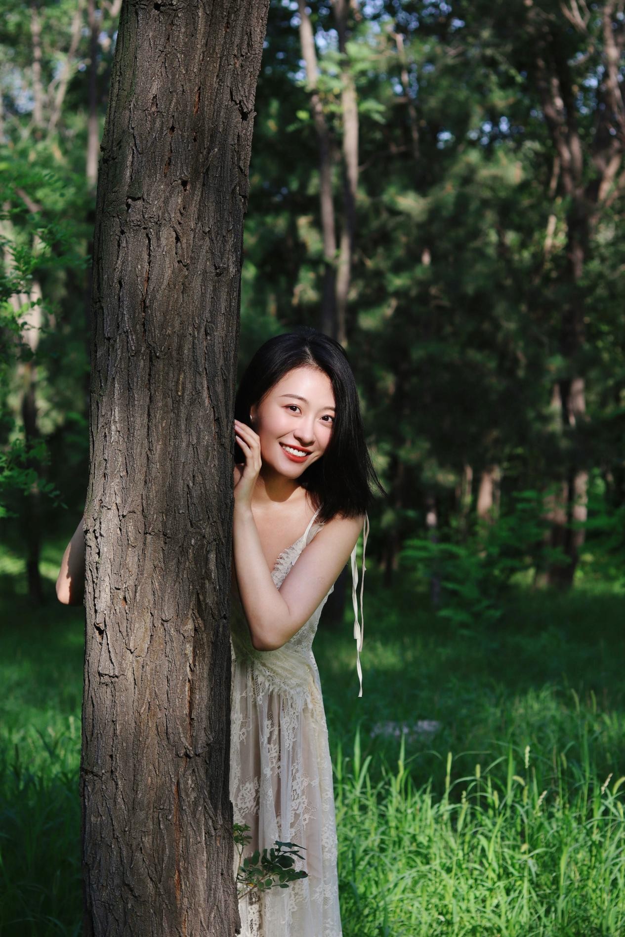 《闻香榭》高甜热播刘潮牌贾玺曝森系写真清纯邻家（《闻香榭》高甜热播刘贾玺曝森系写真清纯邻家）