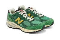 在Patta 联乘版本曝潮牌汇潮牌网光后 990v3 再发新配色（New Balance 990v3 全新 Green/Yellow 配色即将发售）