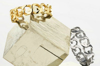 也同样用强烈的 GIVENCHY 符号特征为全系列带来闪耀气质 街拍潮牌推荐（GIVENCHY 纪梵希2023新季首饰系列发售）