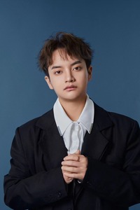 周正汉春日与诗时尚蓝调大片庆生!满怀热爱 逐光前行 玩家最喜爱潮牌有哪些?(周正汉春日与诗时尚蓝调大片庆生!满怀热爱 逐光前行) 周正汉春日与诗时尚蓝调大片庆生!满怀热爱 逐光前行 玩家最喜爱潮牌有哪些?(周正汉春日与诗时尚蓝调大片庆生!满怀热爱 逐光前行)