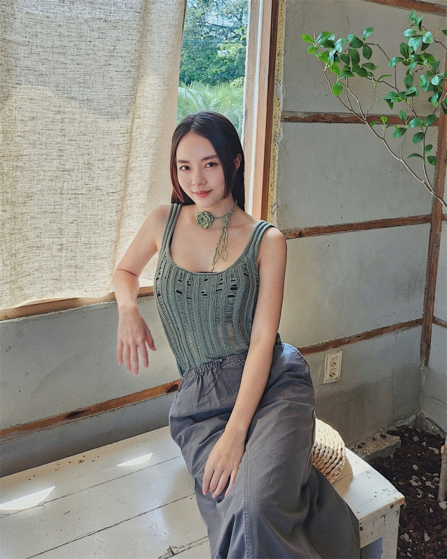 新传媒艺人黄暄婷 天赋与努力齐聚 闪耀无限光芒 2023年最新流行（新传媒艺人黄暄婷 天赋与努力齐聚 闪耀无限光芒）