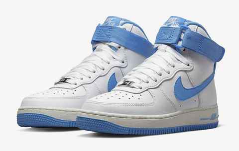 北卡蓝 AF1 High 全新“潮牌信息University Blue”配色鞋款释出