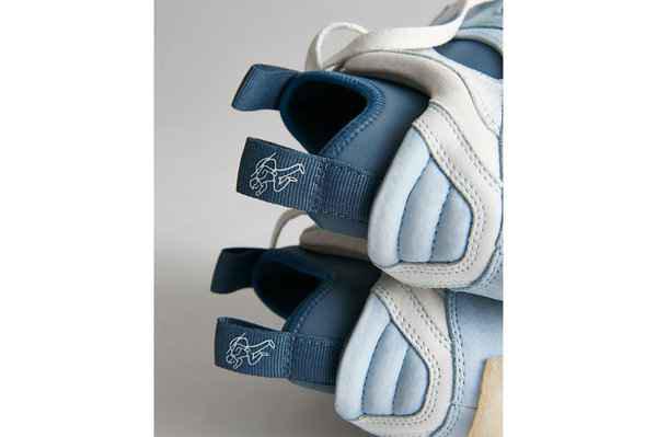 其乐 x Ronnie Fieg 全新联名潮牌信息 Bullet 鞋款蓝白、粉蓝配色曝光
