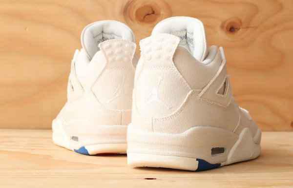 小“李维斯”AJ4 全新潮牌资讯“Canvas”配色鞋款即将登场