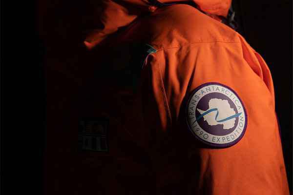 北面全新“Trans-Antarc潮牌信息tica”胶囊单品释出，重塑经典
