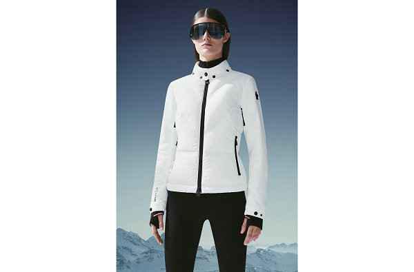 Moncler Grenoble 全新“潮牌资讯Day-Namic”运动系列出炉