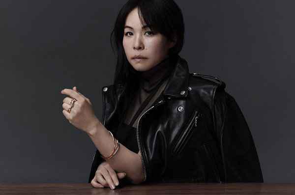 卡地亚 Cartier x 阿部千登势全新联名限量系列.jpg