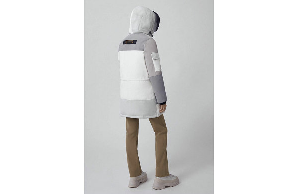 加拿大鹅日本限定单潮牌信息品“Patchwork Parka”亮相