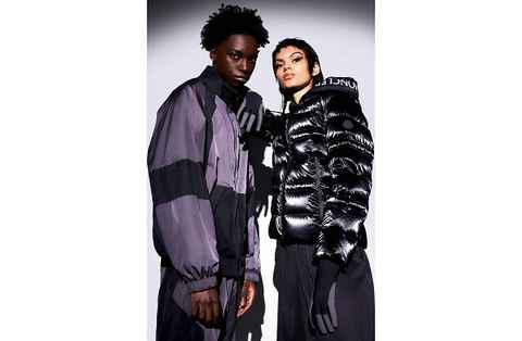 Moncler 盟可睐 2022 春夏潮牌资讯“MATT BLACK”系列 Lookbook 赏析