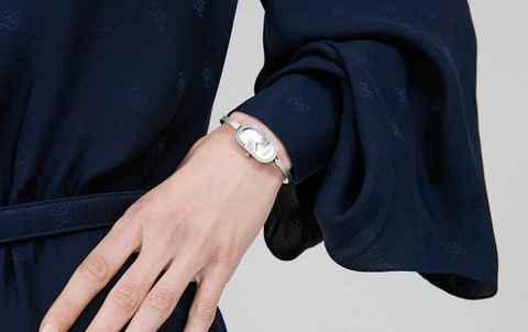 Fendi 芬迪 2022 情人节潮牌信息“O’Lock”系列即将登场