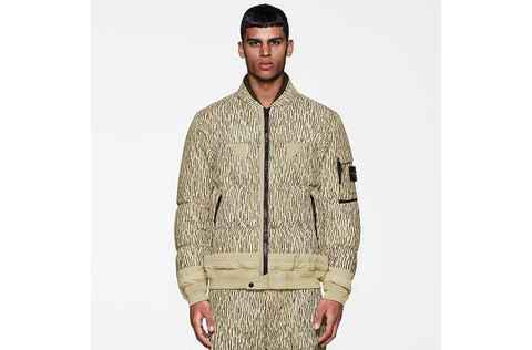 石头岛 2021 秋冬“RAI潮牌信息N CAMO REFLECTIVE”别注系列来袭