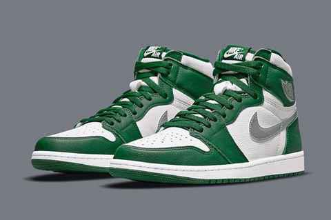 白绿 AJ1 全新“Gorge Gre潮牌资讯en”配色鞋款曝光，酷似小喜力
