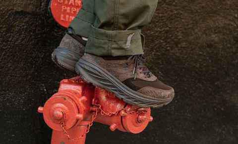 Hoka One One x Engineered G潮牌资讯arments 全新联名鞋款系列亮相