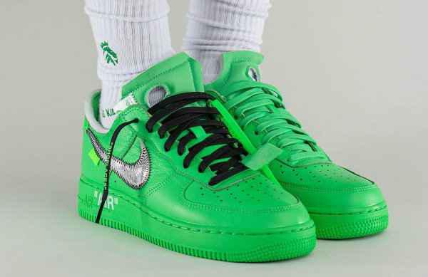 Off-White 联名 AF1“Lig潮牌资讯ht Green Spark”鞋款上脚图曝光