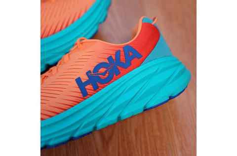 HOKA ONE ONE 全新 Rinc潮牌信息on 3 橙蓝配色跑鞋抢先预览