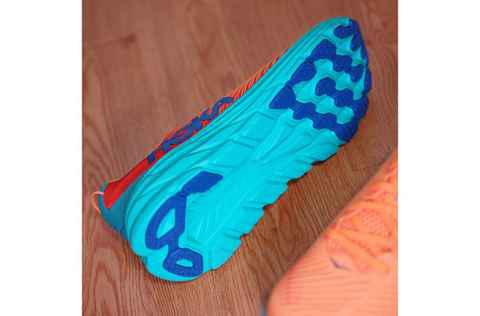 HOKA ONE ONE 全新 Rinc潮牌信息on 3 橙蓝配色跑鞋抢先预览
