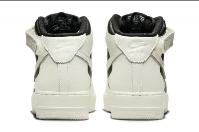 反转熊猫 AF1 鞋款全新潮牌资讯“Reverse Panda”配色鞋款公布