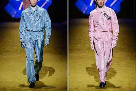 Prada 2022 秋季男装系列亮潮牌信息相秀场，向 10 年前「致敬」
