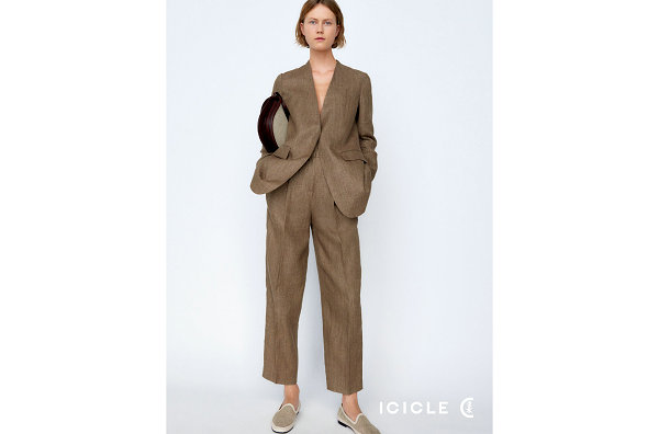 Icicle 之禾 2022 春夏女潮牌资讯装系列上市，水相盎然