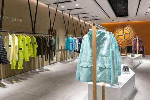 Stone Island 上海环贸新潮牌信息店开业，机能空间新体验