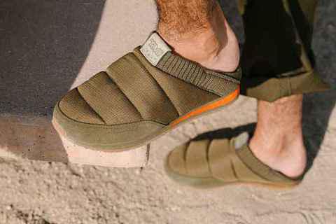 Teva 全新“RE EMBER 潮牌资讯MOC 2”鞋款系列即将登场