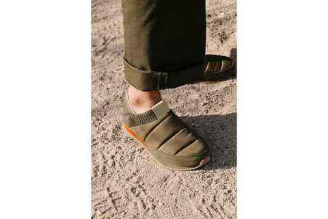 Teva 全新“RE EMBER 潮牌资讯MOC 2”鞋款系列即将登场