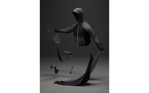 始祖鸟全新 ReBird 系列风潮牌资讯壳风衣即将登场，轻量环保主义