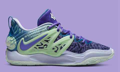 Nike KD 15 鞋款曝光，潮牌信息首发致敬小丑配色？