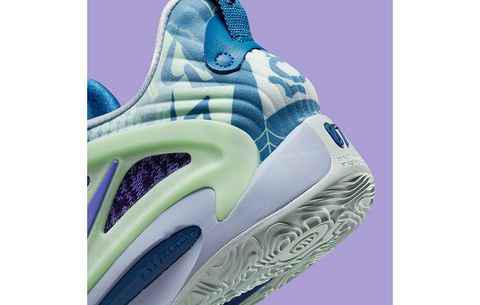 Nike KD 15 鞋款曝光，潮牌信息首发致敬小丑配色？