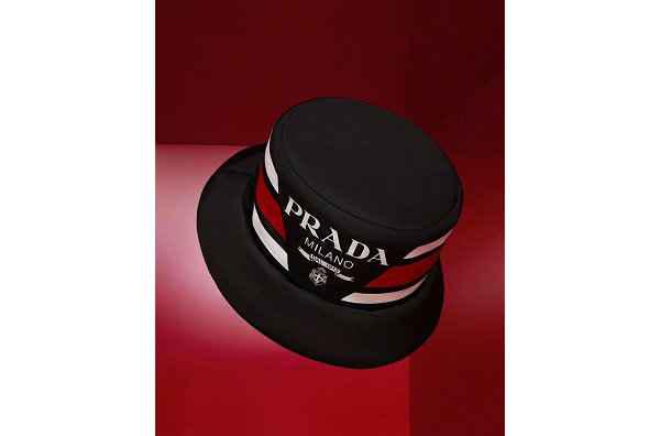 Prada 普拉达 2022 中国潮牌资讯农历新年限定单品公布