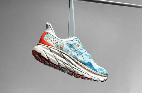 Hoka One One Clifton 8 全潮牌资讯新“乘风”配色鞋款上架