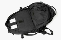 F/CE. x STOF 全新联名包潮牌信息袋即将登场,主打英文印花 F/CE. x STOF 全新联名包潮牌信息袋即将登场,主打英文印花