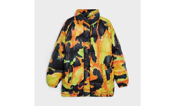 CELINE 赛琳冬季限定潮牌信息 Teen Knight Poem 系列亮相