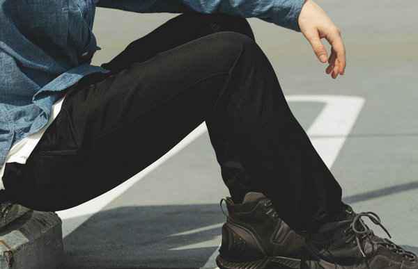GRAMICCI x nonnative 全潮牌信息新合作长裤系列释出