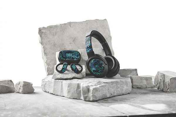 JBL x 字母哥全新联名“潮牌资讯Freak Edition”耳机系列公布